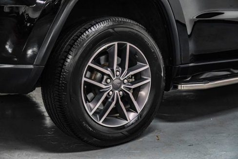 Used 2020 Jeep Grand Cherokee Limited image 51