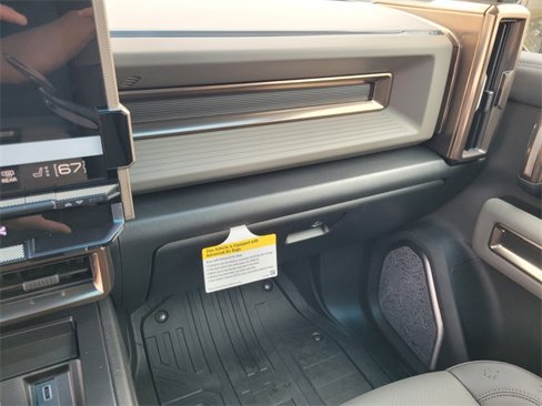 New 2025 GMC Hummer EV 2X image 27