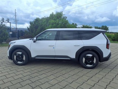 New 2026 Kia EV9 Light image 2