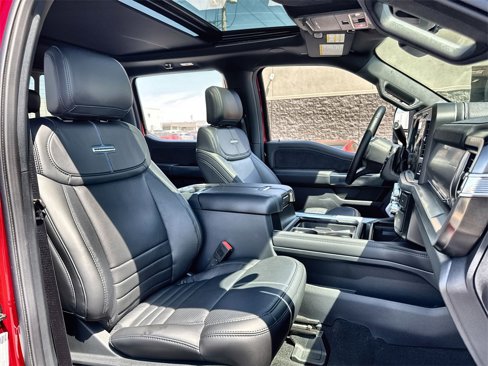 New 2025 Ford F250 Platinum image 32