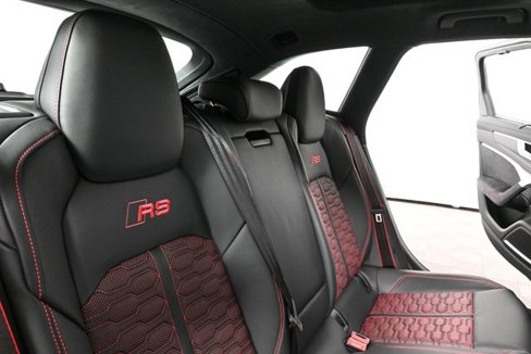 New 2026 Audi RS 6 performance image 24