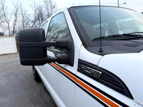 Used 2016 Ford F250 XL image 30