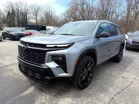 Used 2024 Chevrolet Traverse RS w/ LPO, Floor Liner Package image 7