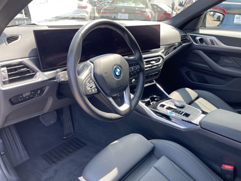 Used 2024 BMW i4 xDrive40i image 14