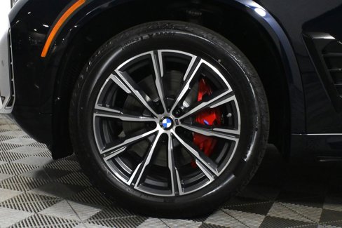 New 2026 BMW X5 xDrive40i w/ M Sport Package image 12