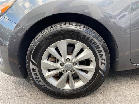 Used 2016 Kia Sedona LX w/ LX Convenience Package image 33