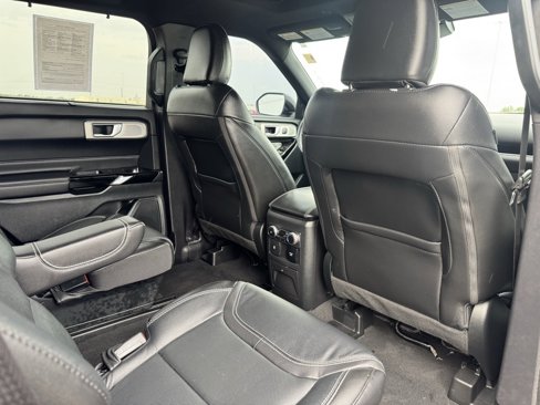 Used 2022 Ford Explorer ST w/ Equipment Group 401A image 17