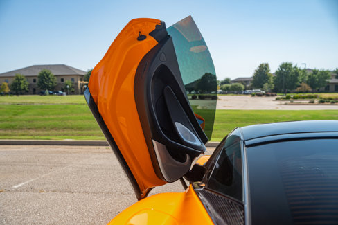 Used 2021 McLaren GT image 28