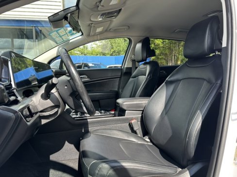 Used 2023 Kia Sportage EX image 14