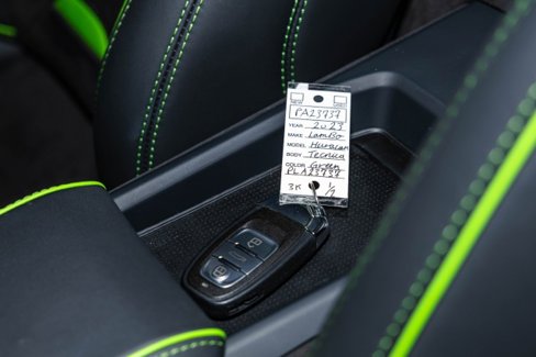 Used 2023 Lamborghini Huracan Tecnica image 26