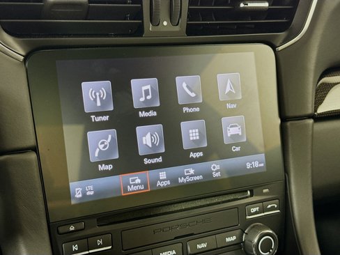 Certified 2019 Porsche 911 Targa 4S image 17