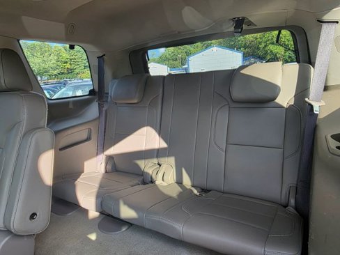 Used 2017 Chevrolet Tahoe LT image 16
