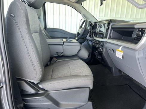 New 2026 Ford F250 4x4 Crew Cab Super Duty image 23