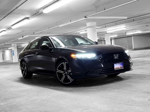 New 2025 Honda Accord Sport image 27