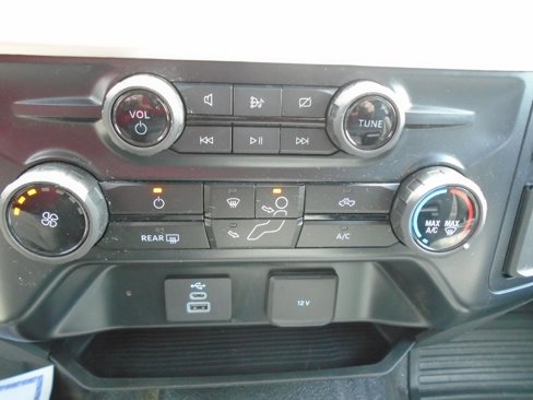 Used 2024 Ford F250 XLT image 13