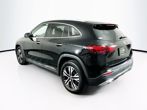 Used 2025 Mercedes-Benz GLA 250 image 5