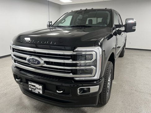 Used 2024 Ford F350 Limited image 5