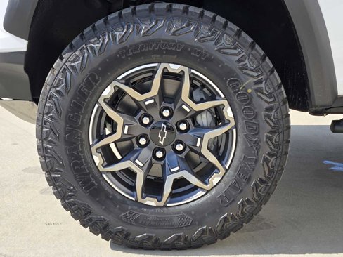 New 2026 Chevrolet Colorado ZR2 w/ Technology Package image 9