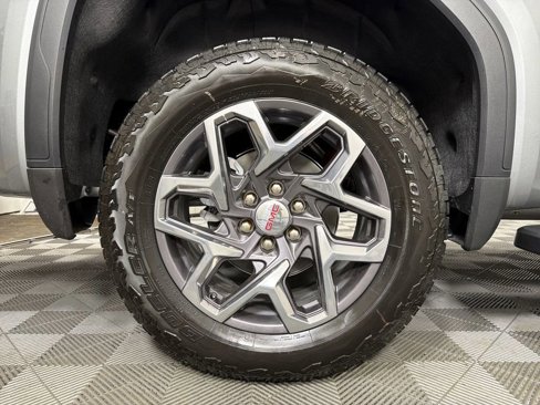 New 2026 GMC Sierra 1500 SLT w/ SLT Premium Plus Package image 15