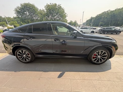 New 2026 BMW X6 xDrive40i image 6