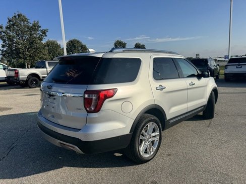 Used 2017 Ford Explorer Limited w/ Equipment Group 301A image 9