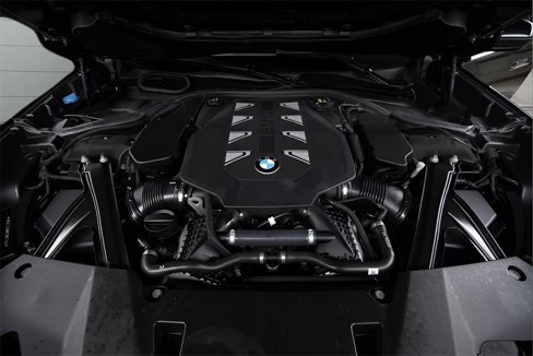 Used 2023 BMW 760i xDrive image 55