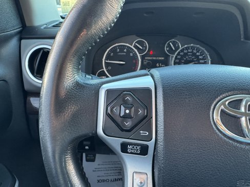 Used 2017 Toyota Tundra Limited image 22
