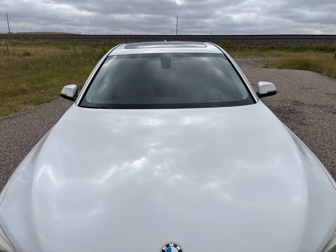 Used 2014 BMW 750i xDrive image 9