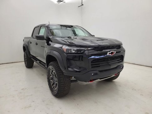 New 2025 Chevrolet Colorado ZR2 w/ Technology Package image 17