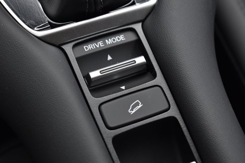 New 2026 Honda HR-V EX-L image 26