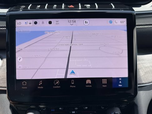 New 2025 Jeep Grand Cherokee L Limited w/ Luxury Tech Group II image 31