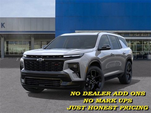 New 2026 Chevrolet Traverse RS w/ LPO, Floor Liner Package image 6
