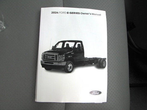 Used 2024 Ford E-350 and Econoline 350 Super Duty w/ Driver's Safety Package image 18