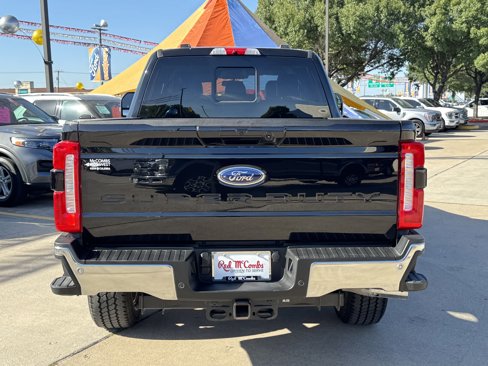 Used 2025 Ford F250 Lariat w/ Chrome Package image 8
