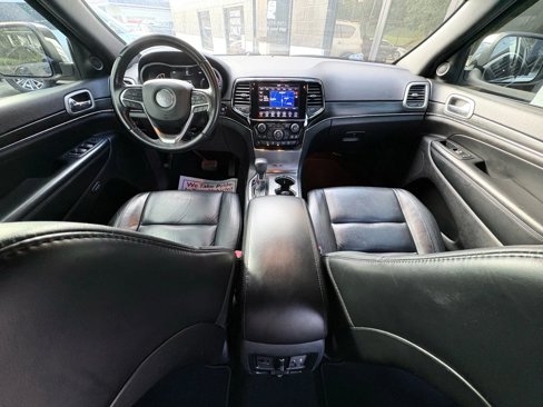 Used 2019 Jeep Grand Cherokee Limited image 23