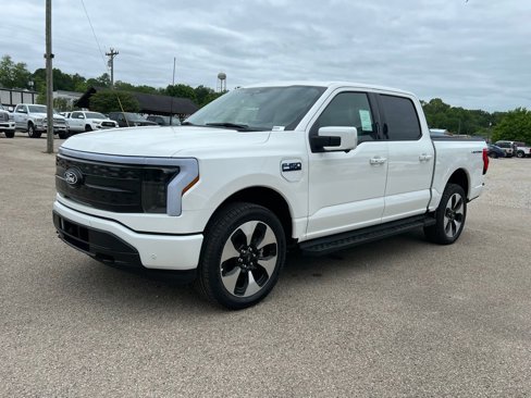 New 2025 Ford F150 Lightning Platinum image 4