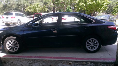 Used 2017 Toyota Camry LE image 8