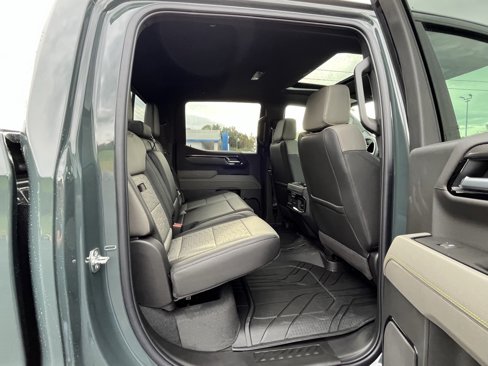 New 2026 Chevrolet Silverado 1500 ZR2 image 18