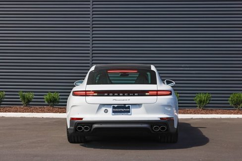 New 2026 Porsche Panamera 4 image 6