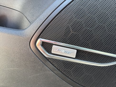 Used 2025 Buick Envision Sport Touring image 22