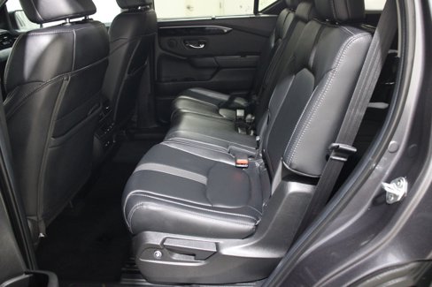 Used 2025 Honda Pilot EX-L image 23