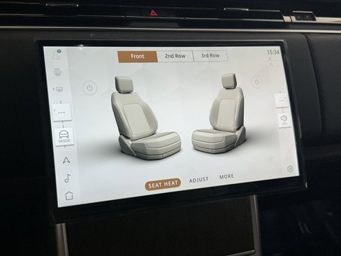 New 2025 Land Rover Range Rover Long Wheelbase SE image 20