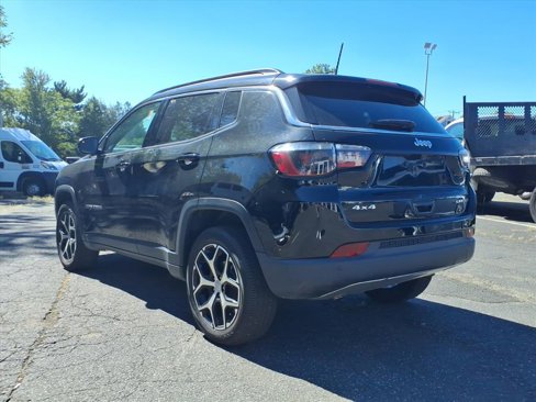 Certified 2024 Jeep Compass Limited w/ Sun and Sound Group image 5