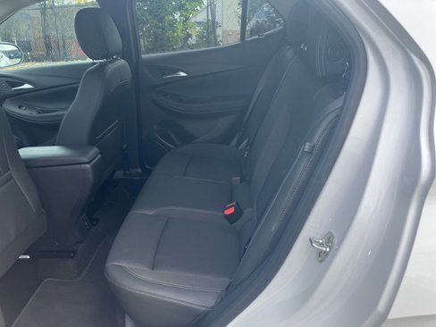 Used 2025 Buick Encore GX Preferred image 23