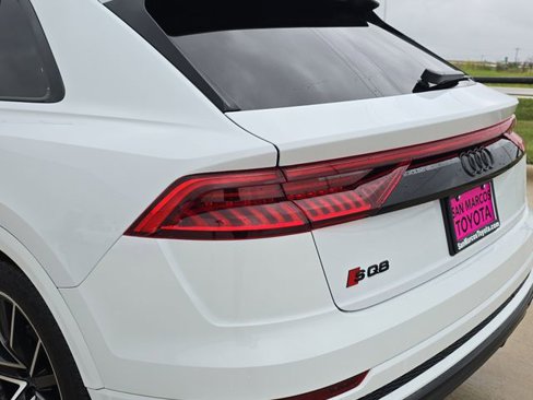 Used 2023 Audi SQ8 Prestige w/ Prestige Package image 35