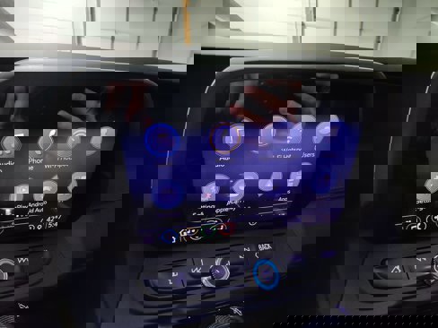 Used 2021 Chevrolet Camaro SS image 28