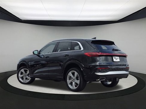 New 2025 Audi Q5 Premium Plus image 5