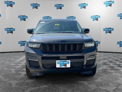 New 2025 Jeep Grand Cherokee L Limited image 8