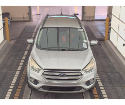Used 2018 Ford Escape SE w/ SE Sync 3 Package image 6