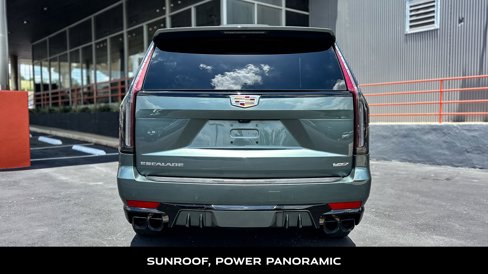 Used 2024 Cadillac Escalade V w/ LPO, ONYX Package image 7